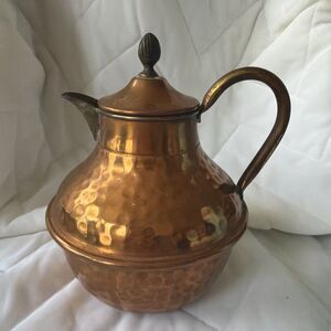 Vintage Copper Tea Pot Mandarin Wear 7 Inches Tall
